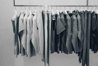 Bagaimana Cara Membuat Kapsul Wardrobe Efektif